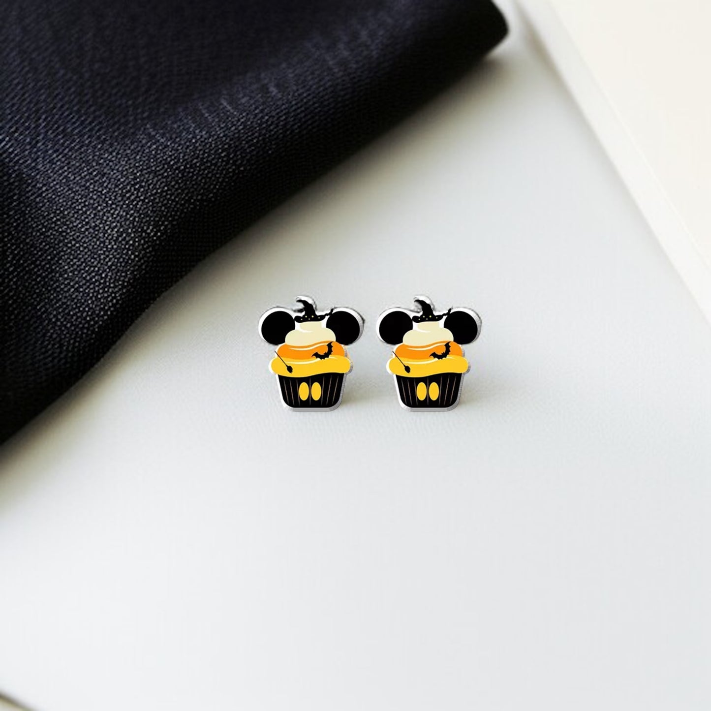 Hauntingly Cute Halloween Stud Earrings – Spooktacular Styles Await!