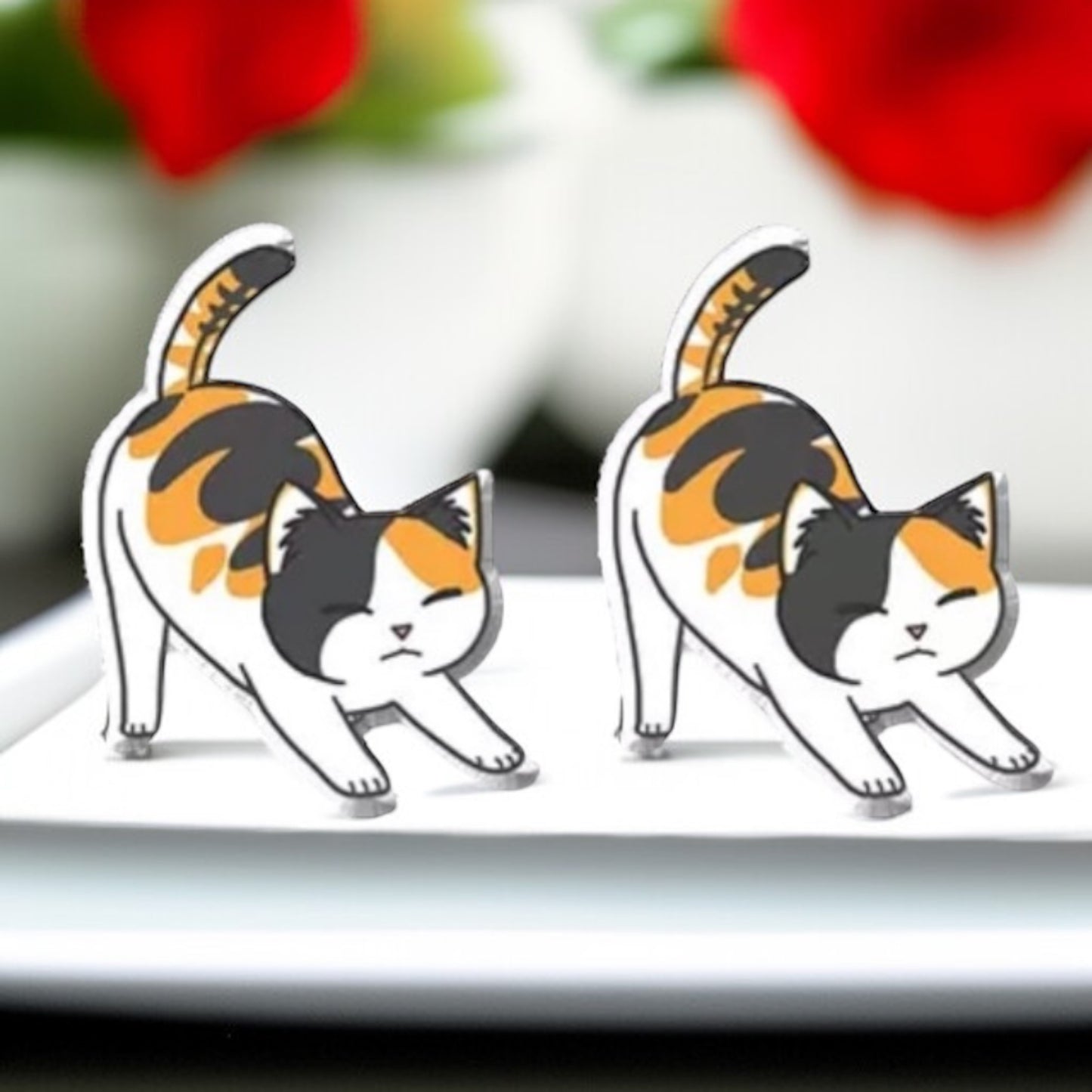 Purr-fectly Charming Calico Cat Stud Earrings 🐾
