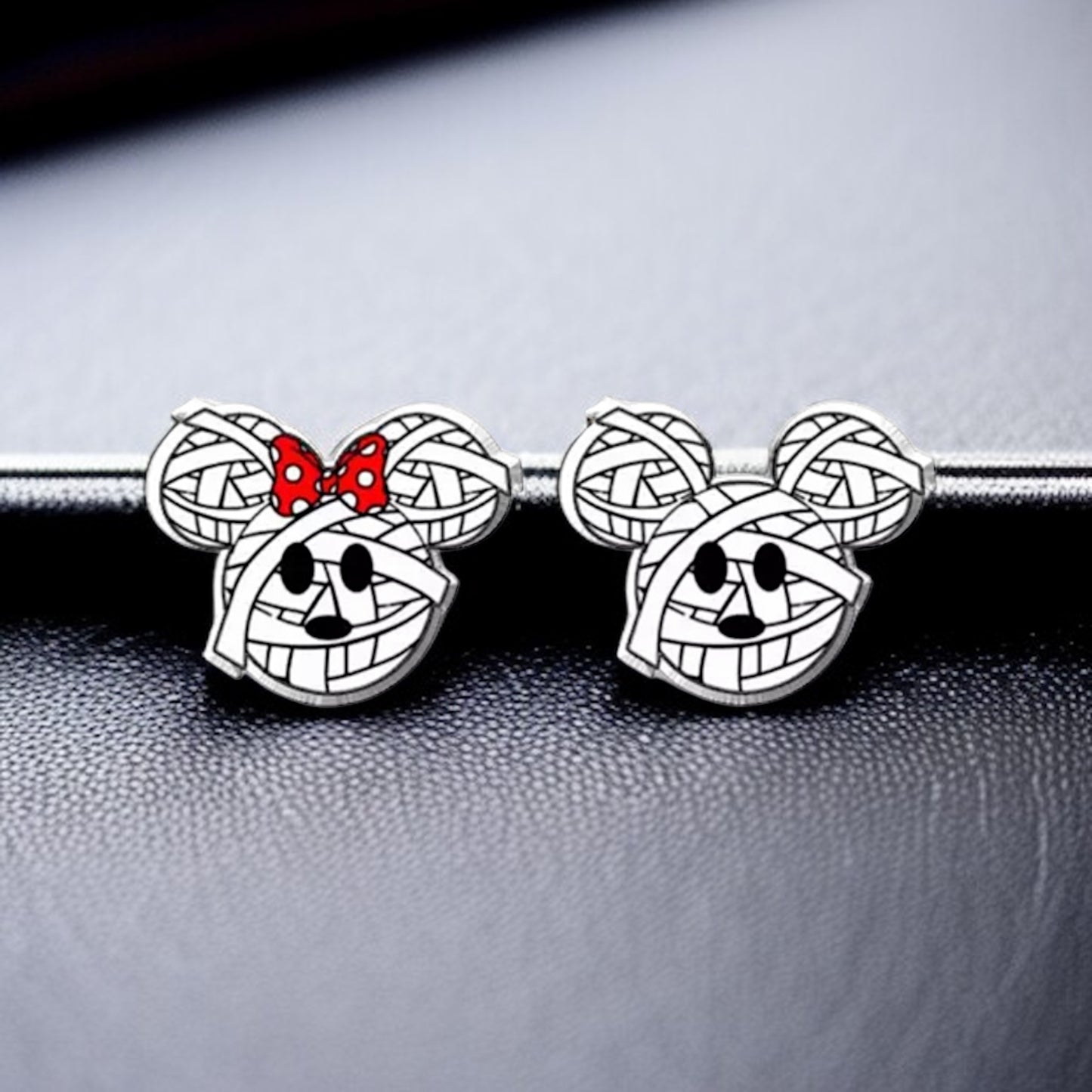 Hauntingly Cute Halloween Stud Earrings – Spooktacular Styles Await!