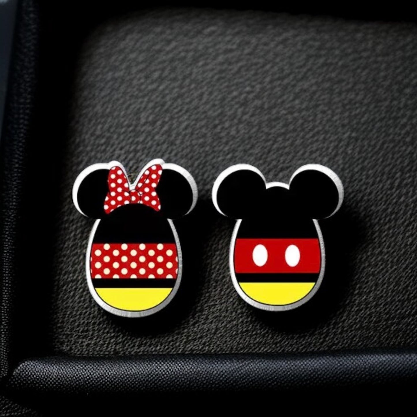 Hop into Style: Whimsical Easter Stud Earrings – Five Adorable Designs!