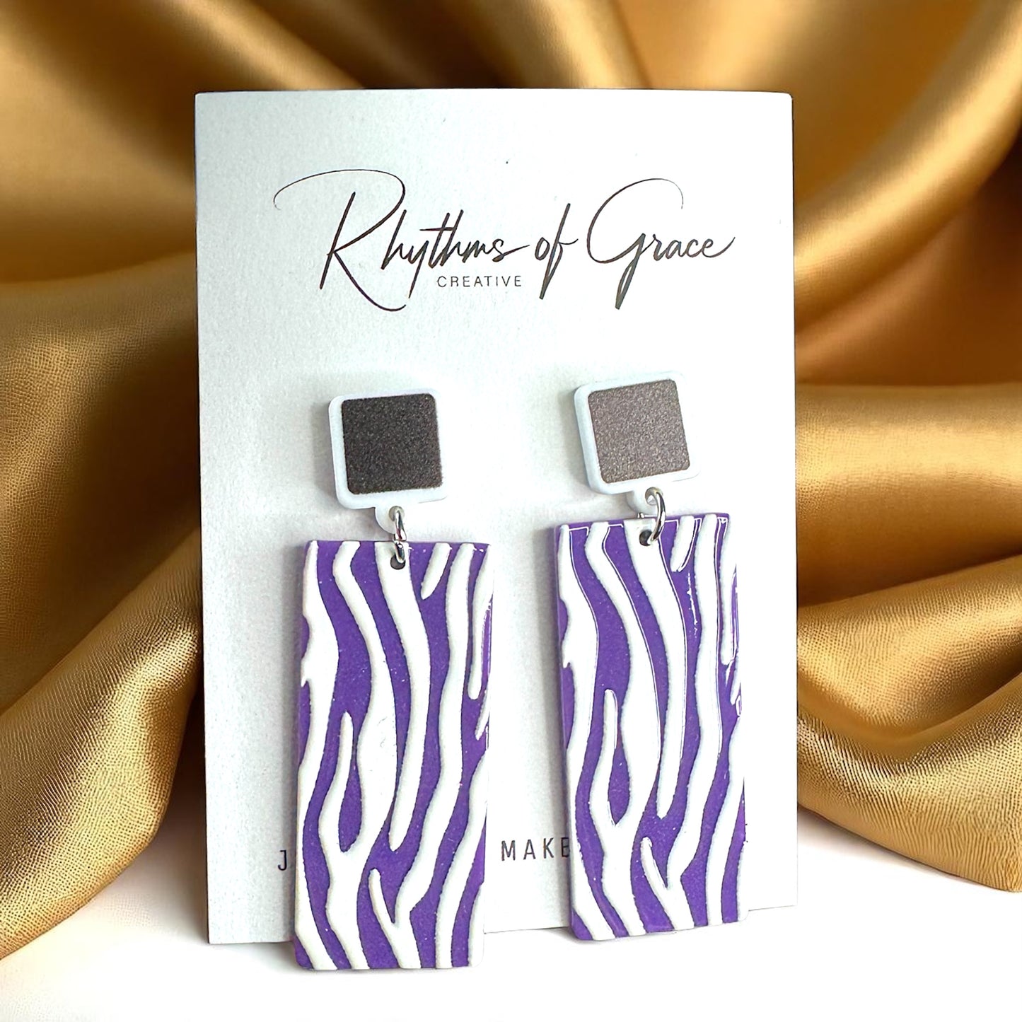 Show Your Stripes: Purple & White Tiger Stripe Dangle Earrings 🐯💜
