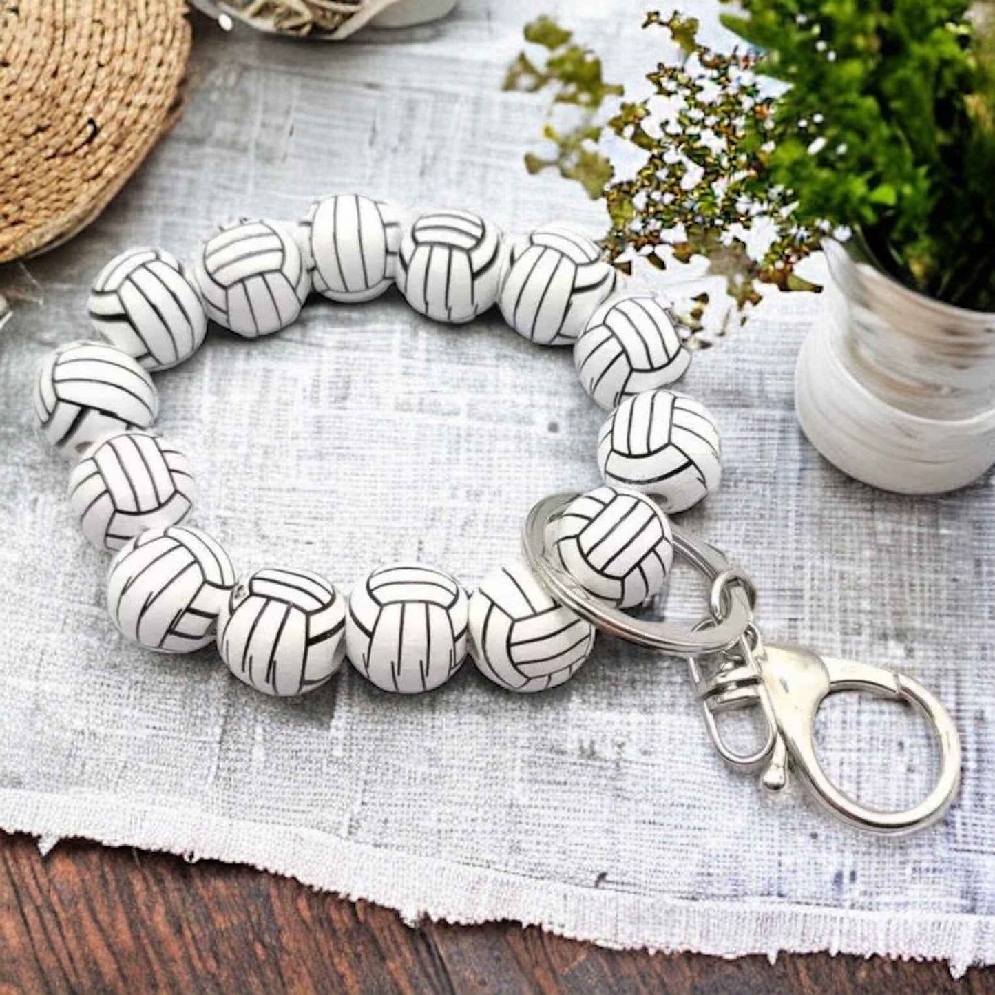 Volleyball Keychain: The Perfect Accessory for Every Fan! 🏐