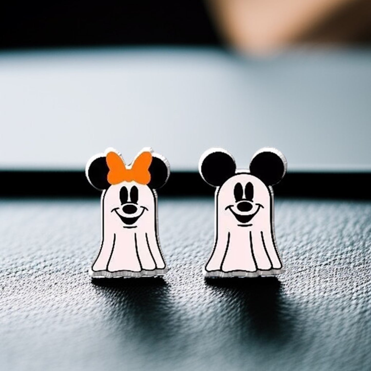 Hauntingly Cute Halloween Stud Earrings – Spooktacular Styles Await!