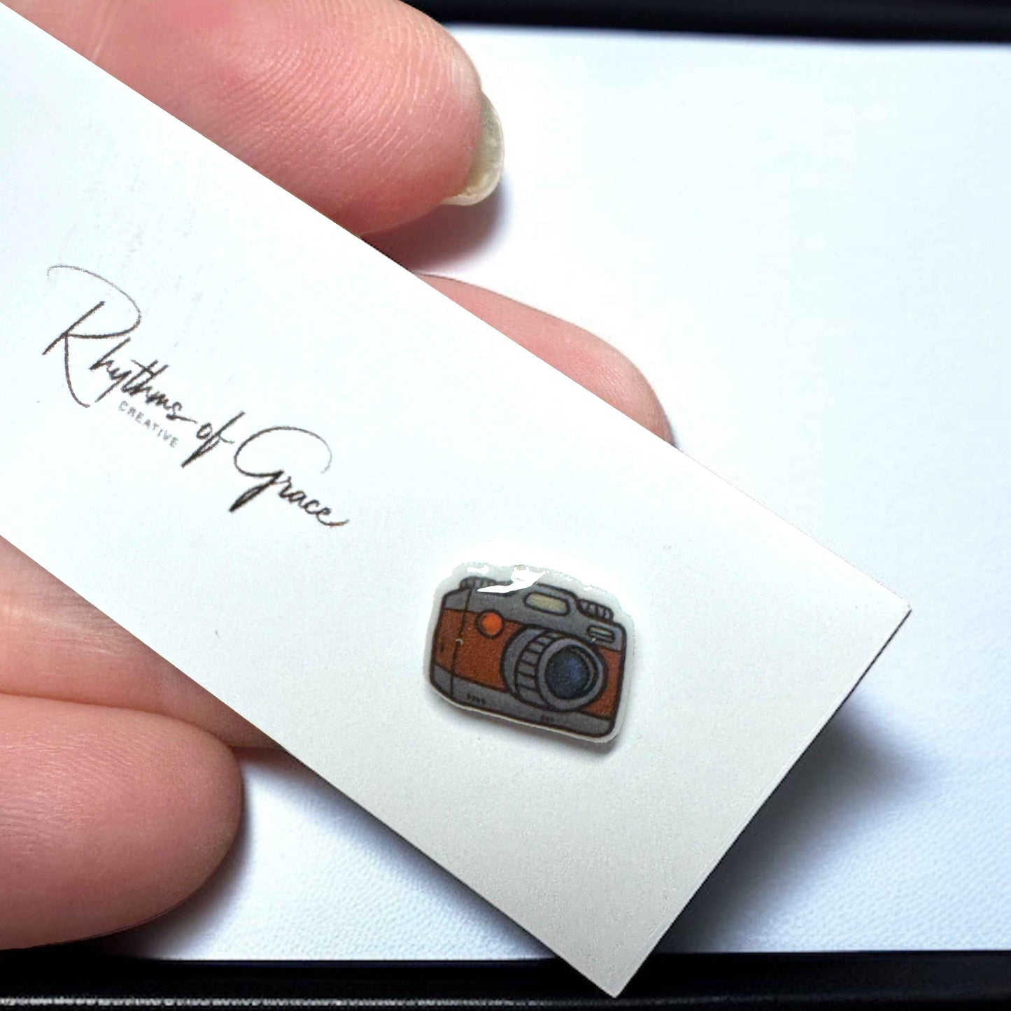Snap Stylish: Camera Stud Earrings for Every Shutterbug!