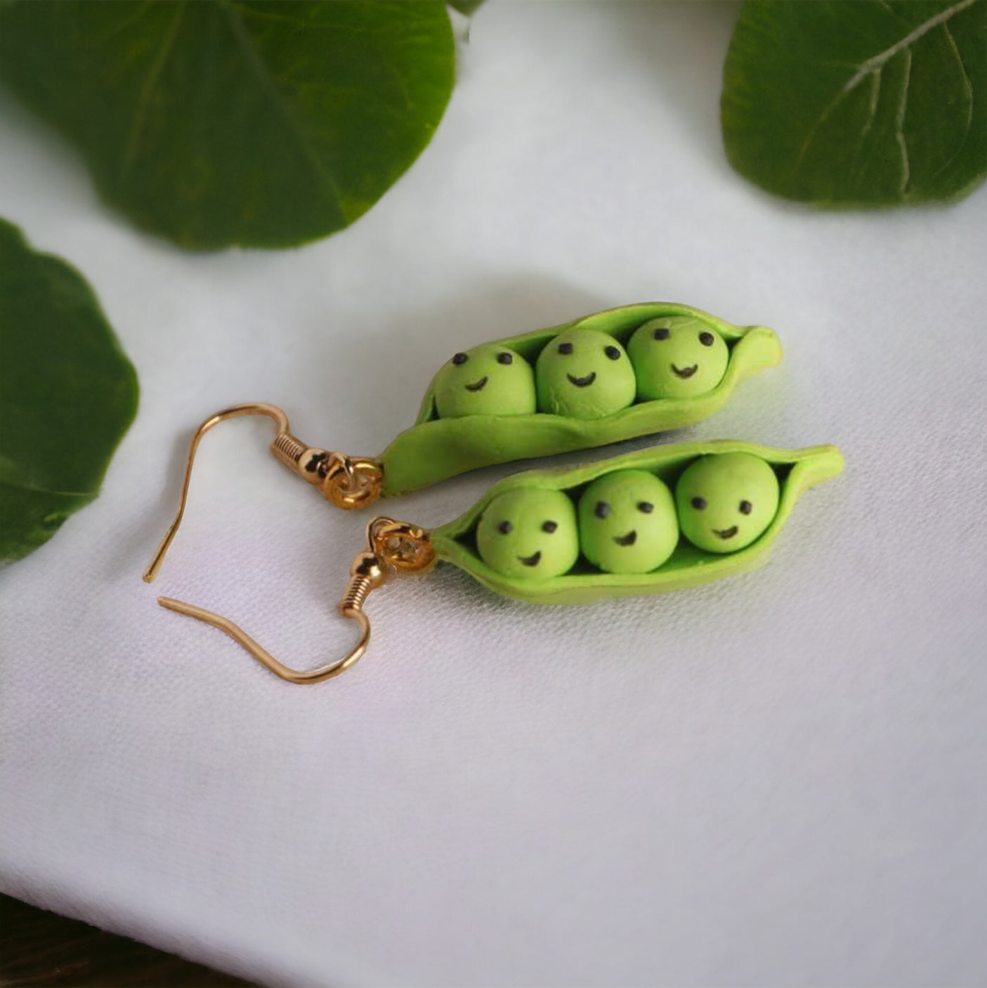 Three Peas in a Pod Earrings: The Perfect Pair for Every Friendship!