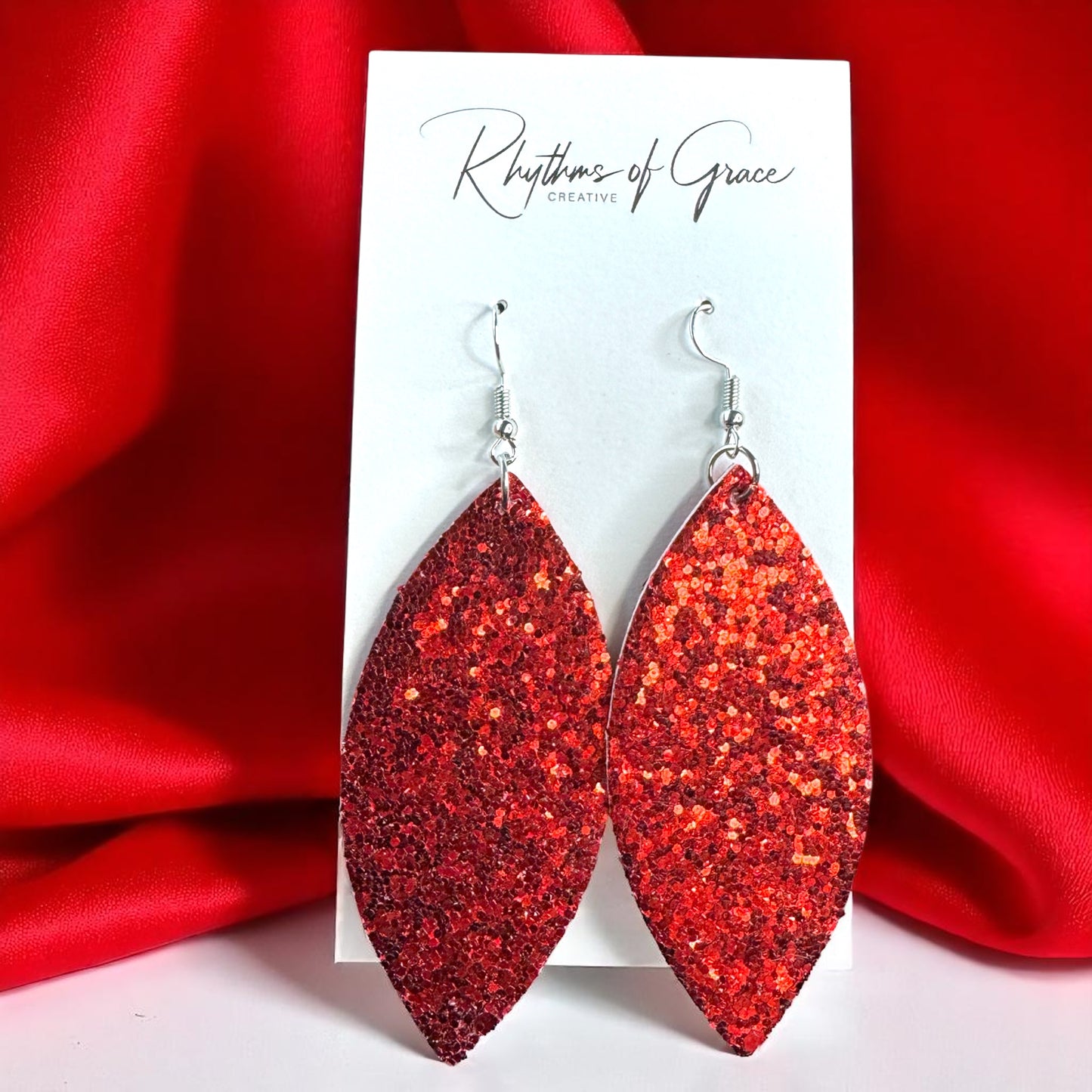 Sparkle & Shine: Red Glitter Dangle Earrings ✨