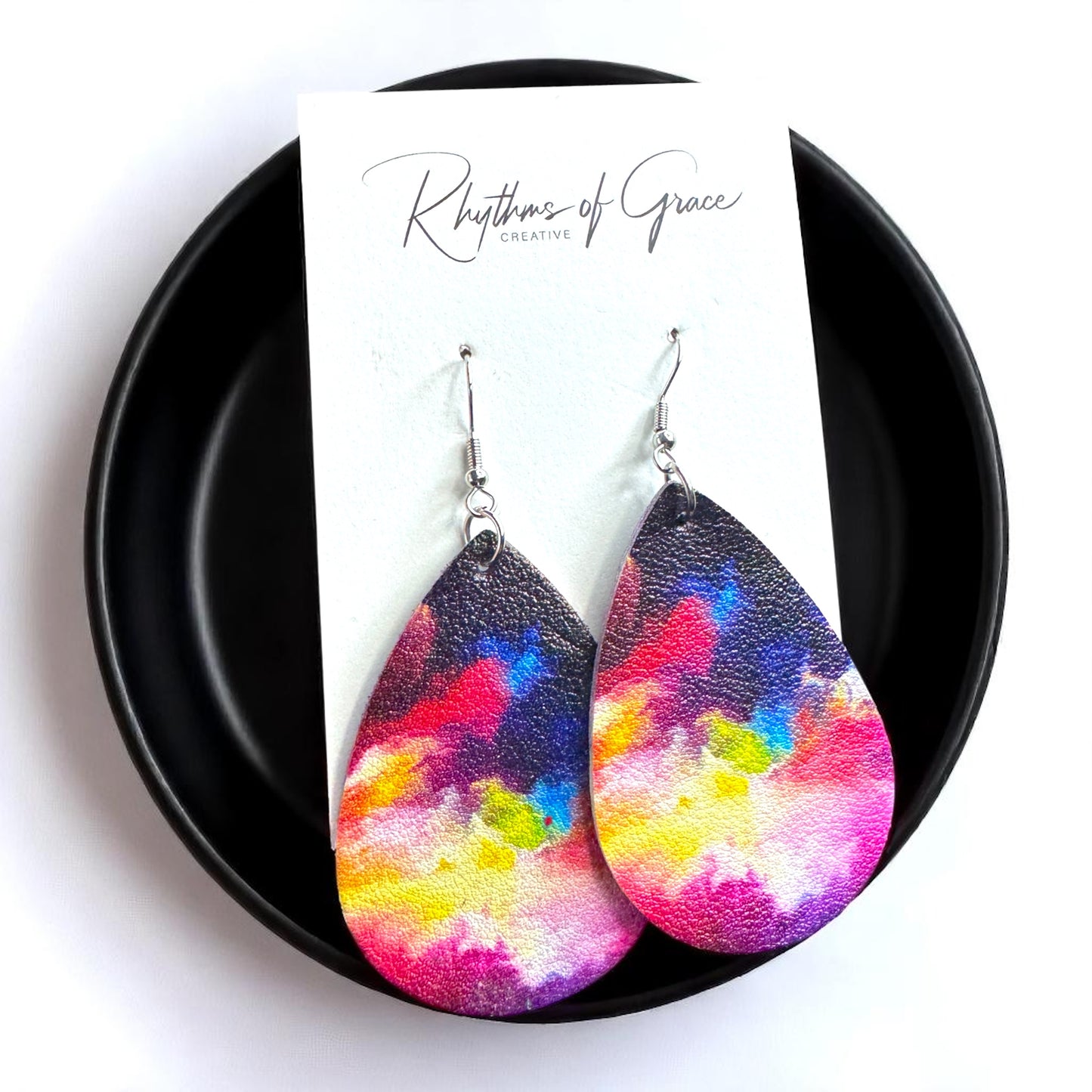 Vibrant Teardrop Dangle Earrings – Colorful Elegance in Every Drop!