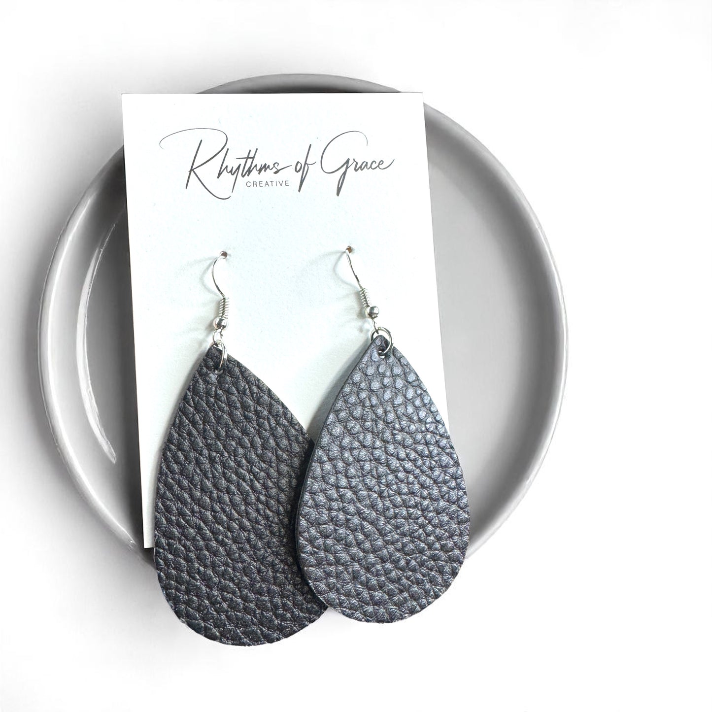 Teardrop Dream Earrings: Colorful Faux Leather Dangles for Every Occasion!