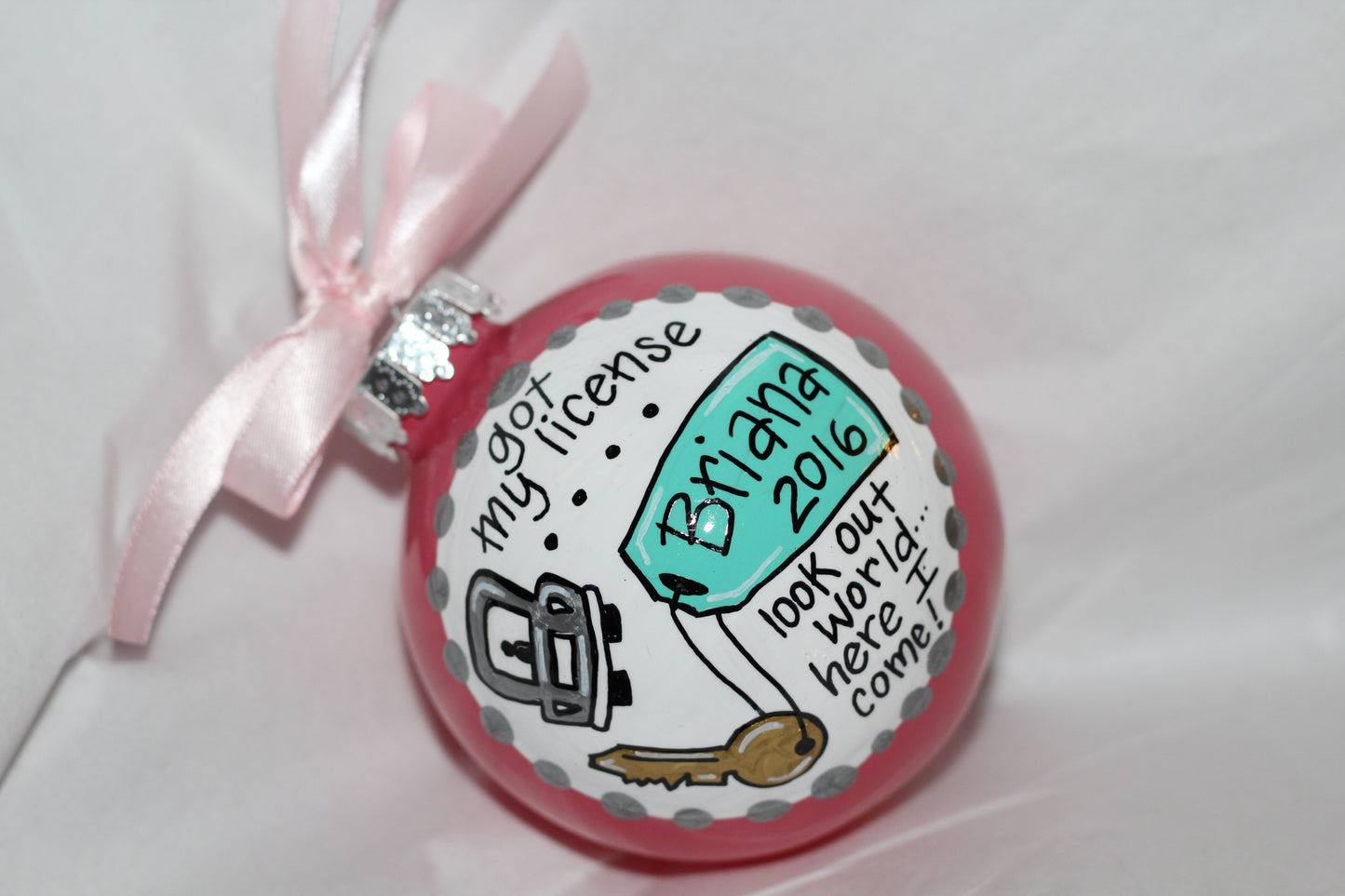 Christmas Ornament: "Driver's License" – Celebrate the New Driver in Your Life