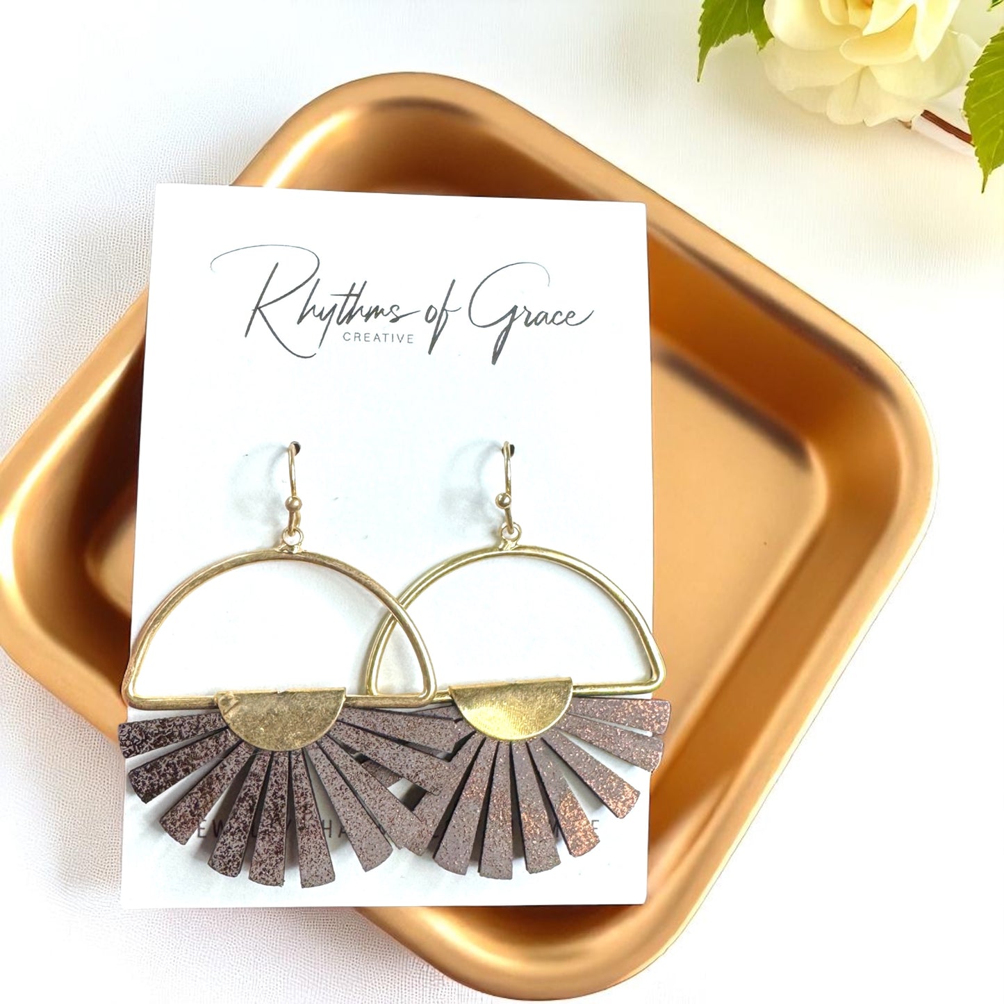 Boho Chic Dangle Earrings - Bohemian Drop Style Magic