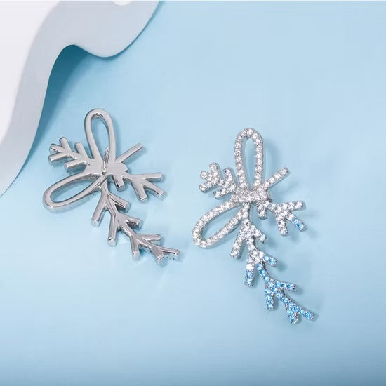 Sparkling Frozen Bow Earrings – Embrace Holiday Glamour!
