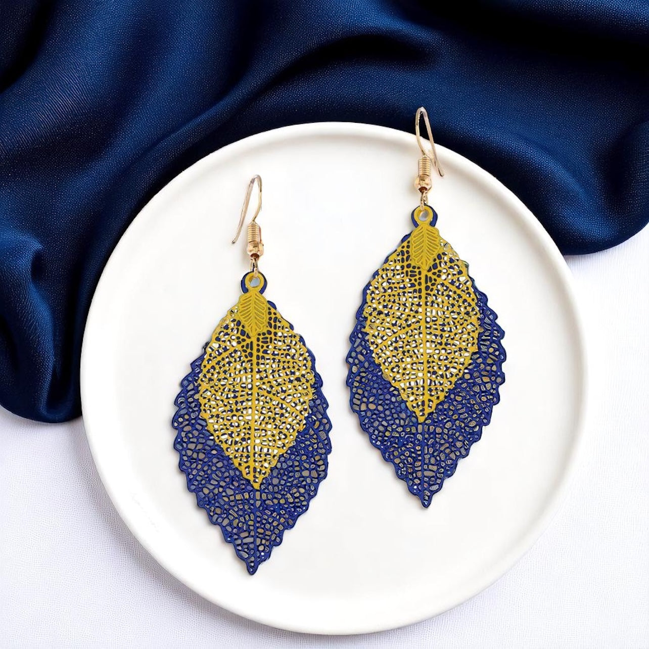 Vibrant Multicolored Earrings – A Splash of Fun for Your Ears! ✨