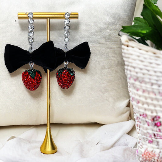 Sweet Summertime Sparkle: Rhinestone Strawberry Earrings 🍓