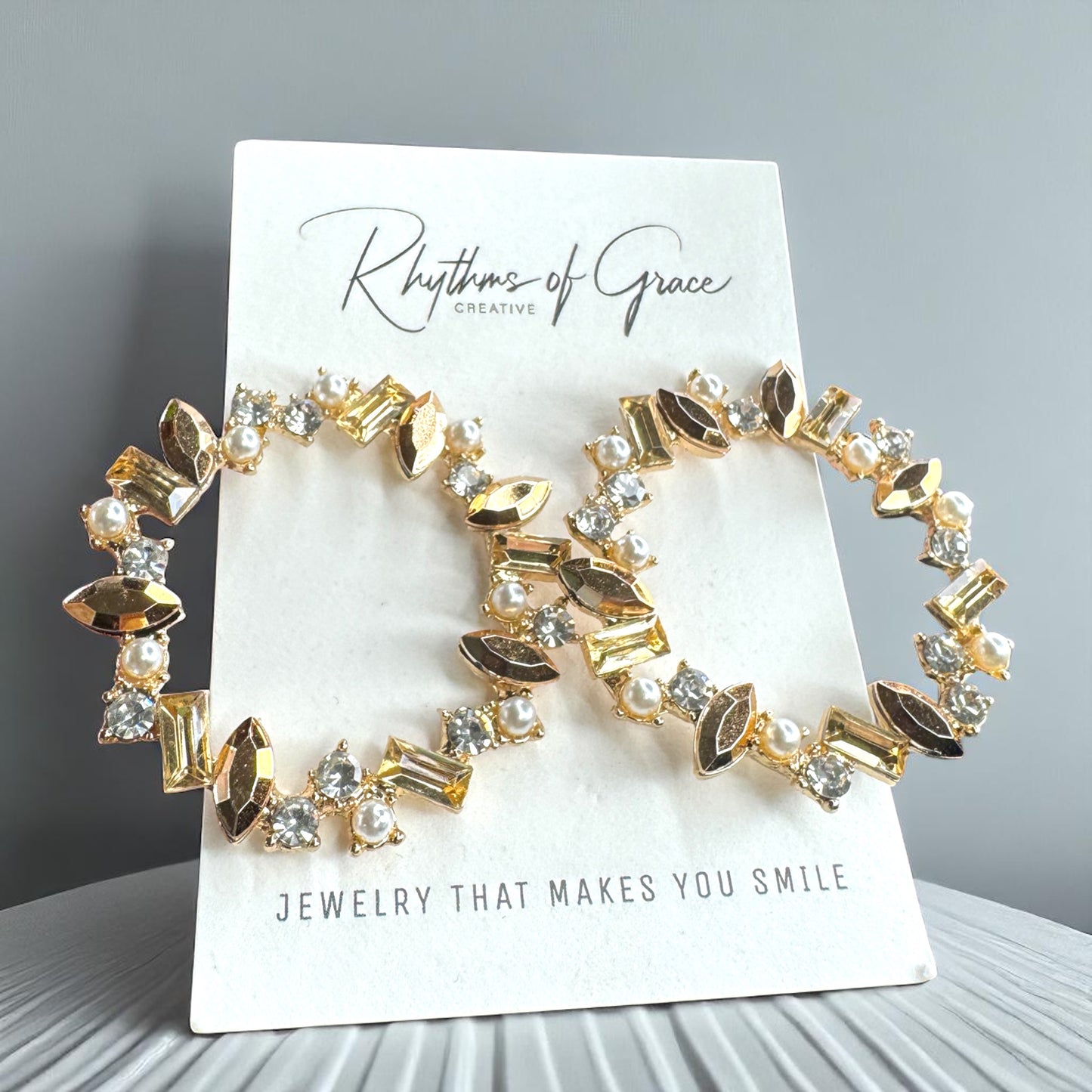 Stunning Champagne Colored Rhinestone Earrings