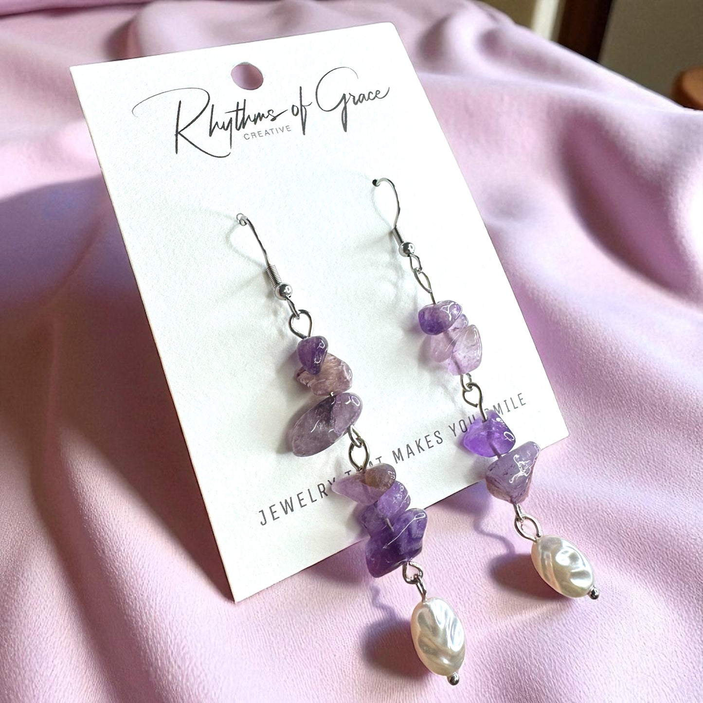 Boho Chic Purple Beaded Dangle Earrings – Lightweight Elegance!