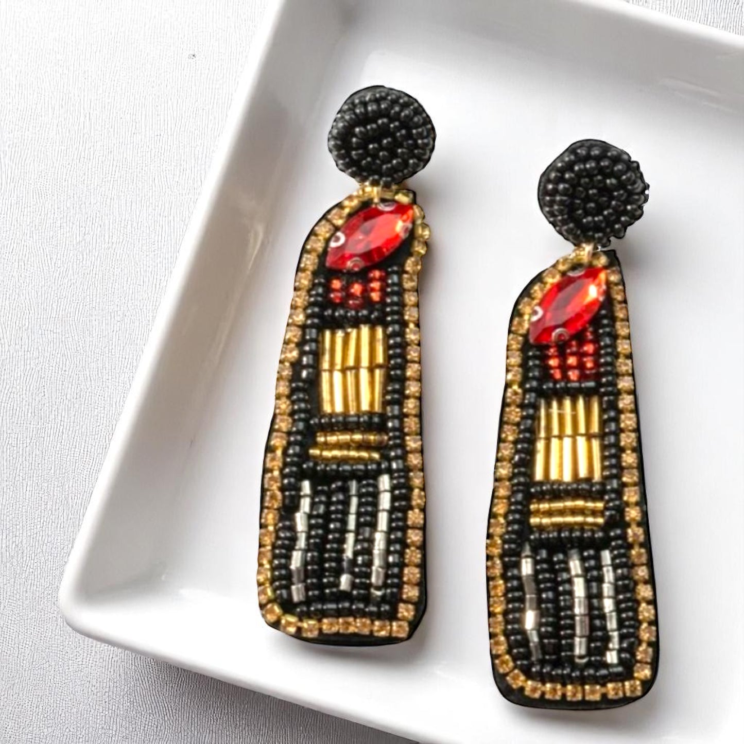 Red Lipstick Earrings - Bold, Beautiful, and Beaded! - Rhythms of Grace Creative