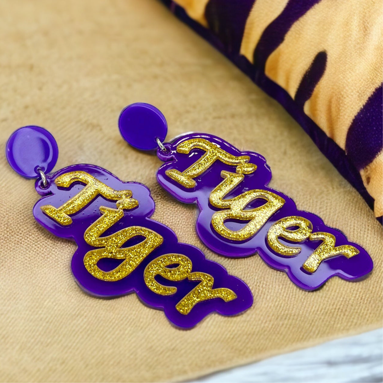 Fierce & Fabulous: Tiger Earrings for Game Day Glam! 🐯