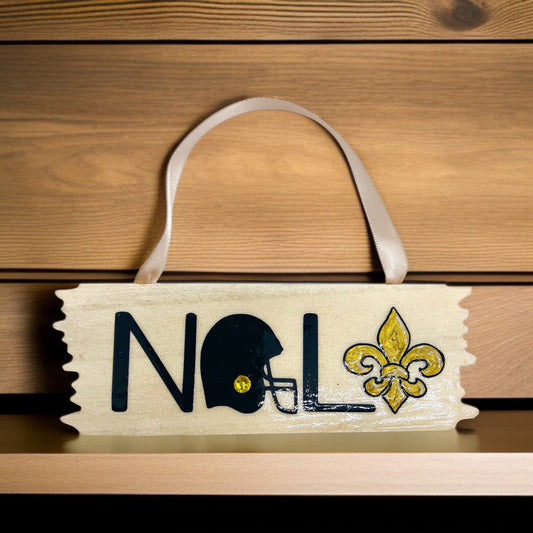 Festive NOLA Vibes: Saints & Fleur de Lis Christmas Ornament