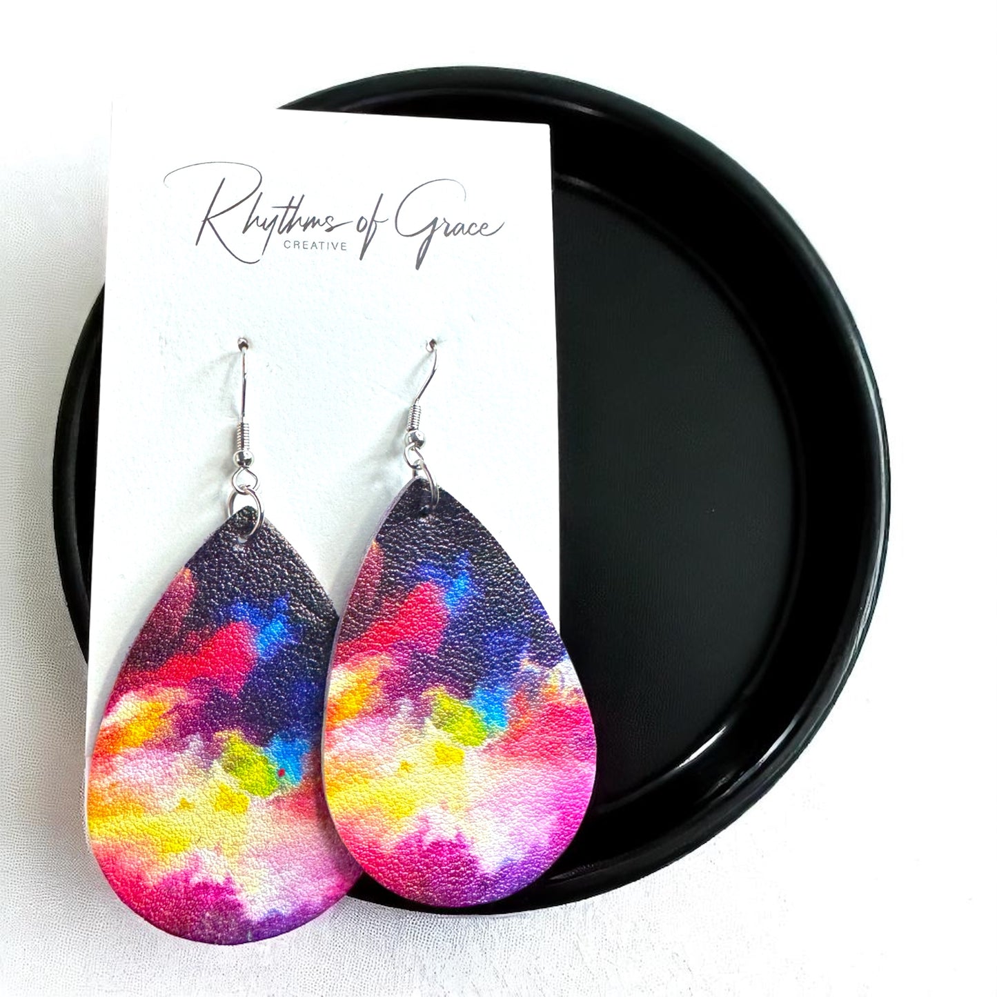 Vibrant Teardrop Dangle Earrings – Colorful Elegance in Every Drop!