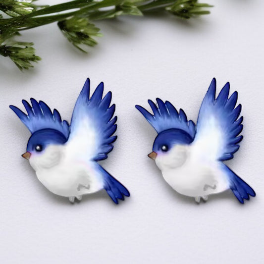 Spruce Up with Bluebird Bliss – Adorable Stud Earrings!