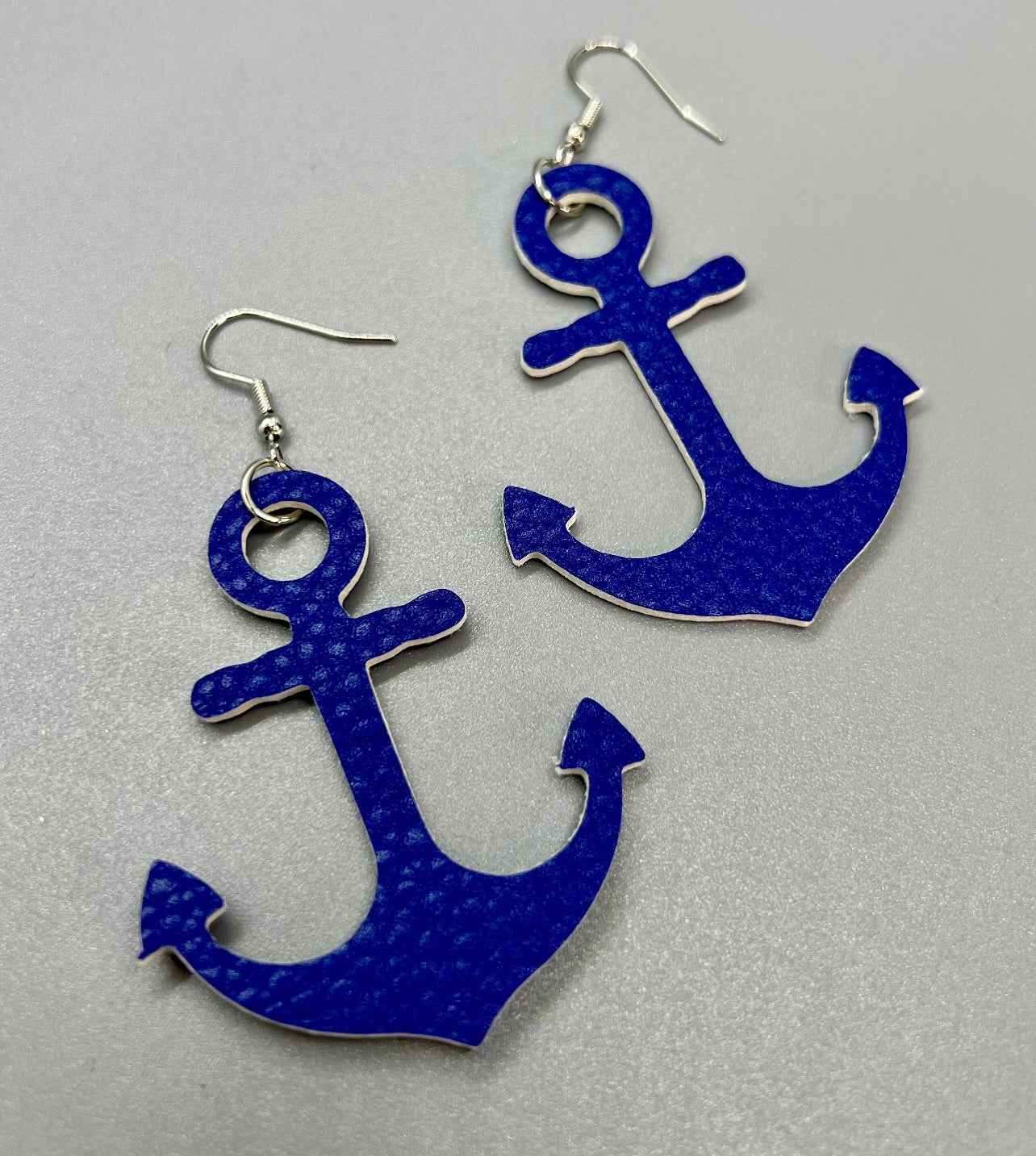 Blue Anchor Earrings – Nautical Vibes, Handmade Style! ⚓