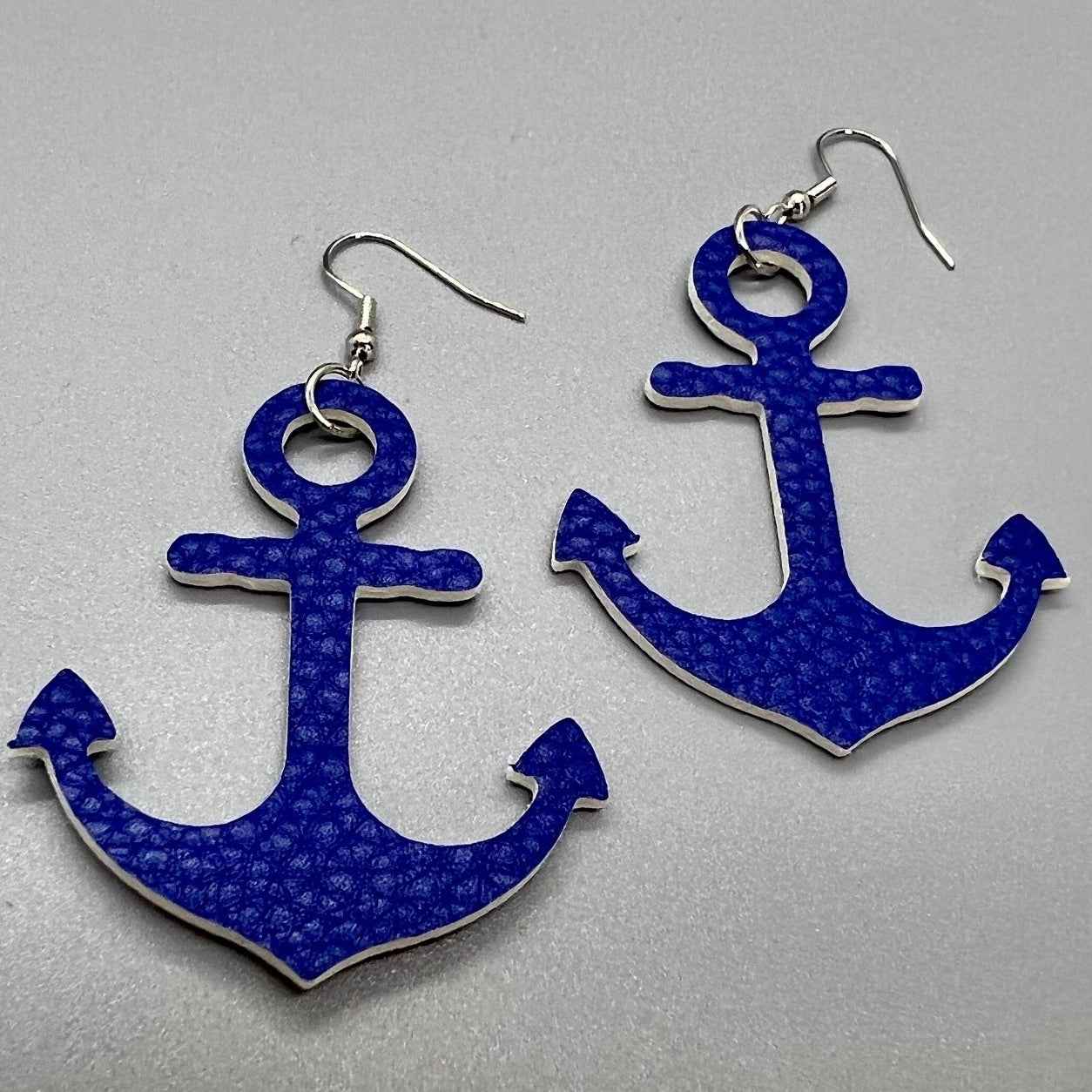 Blue Anchor Earrings – Nautical Vibes, Handmade Style! ⚓