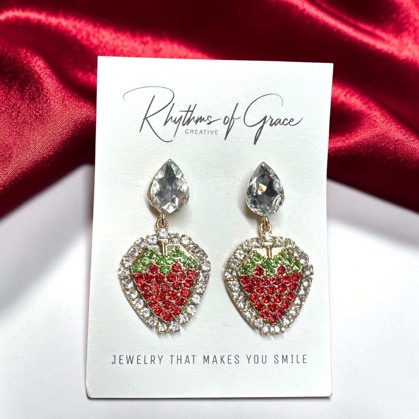 Sparkling Rhinestone Strawberry Dangle Earrings – Sweet Summer Statement Jewelry