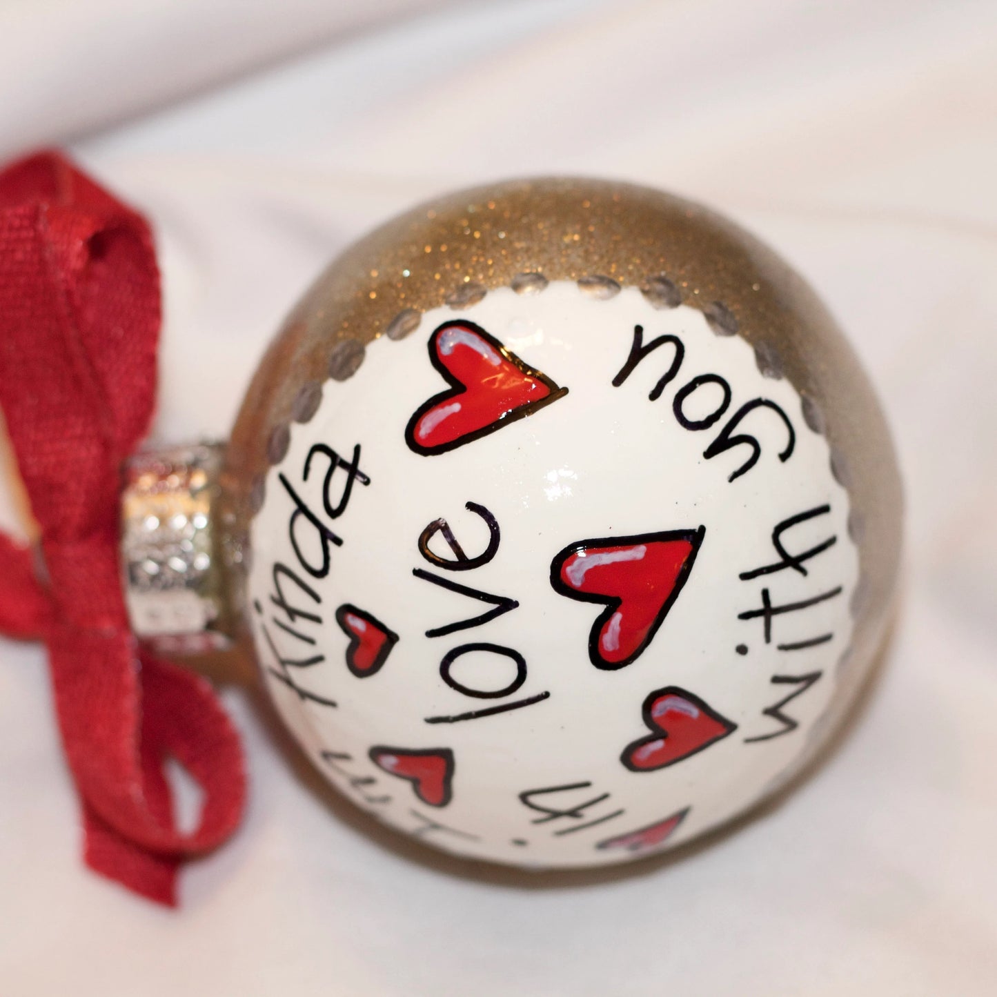Christmas Ornament: "I'm Kinda In Love With You" – A Heartfelt Gift for Someone Special