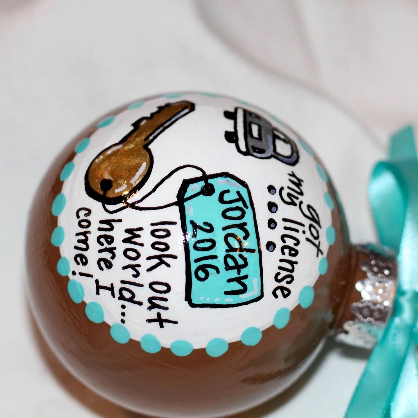 Christmas Ornament: "Driver's License" – Celebrate the New Driver in Your Life