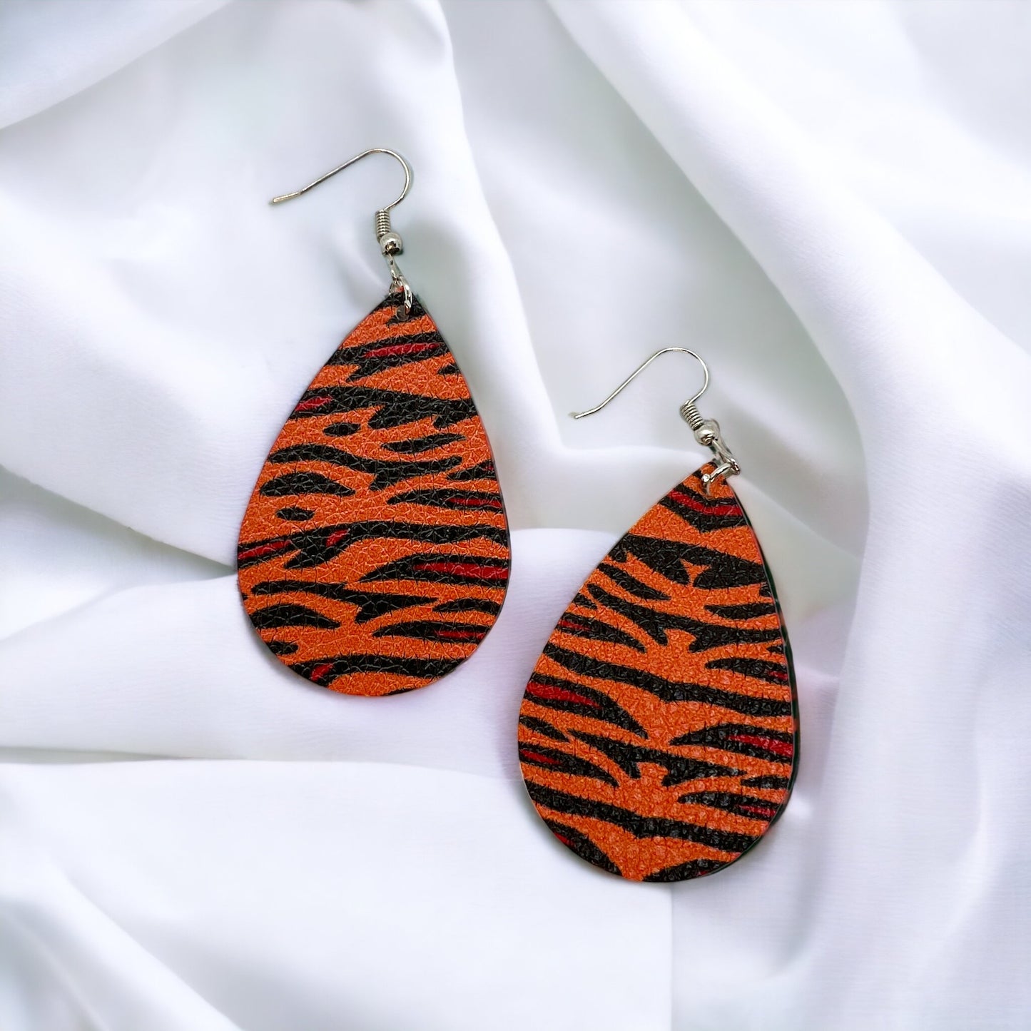 Tiger Earrings - Tigers Earrings, Handmade Jewelry, Tiger Jewelry, Bengals Jewelry, Tiger Earrings, Tigers Earrings, Bengal Tiger, Football