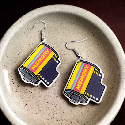Flashback Fashion: Retro Camera Film Earrings for Your 90s Vibe!