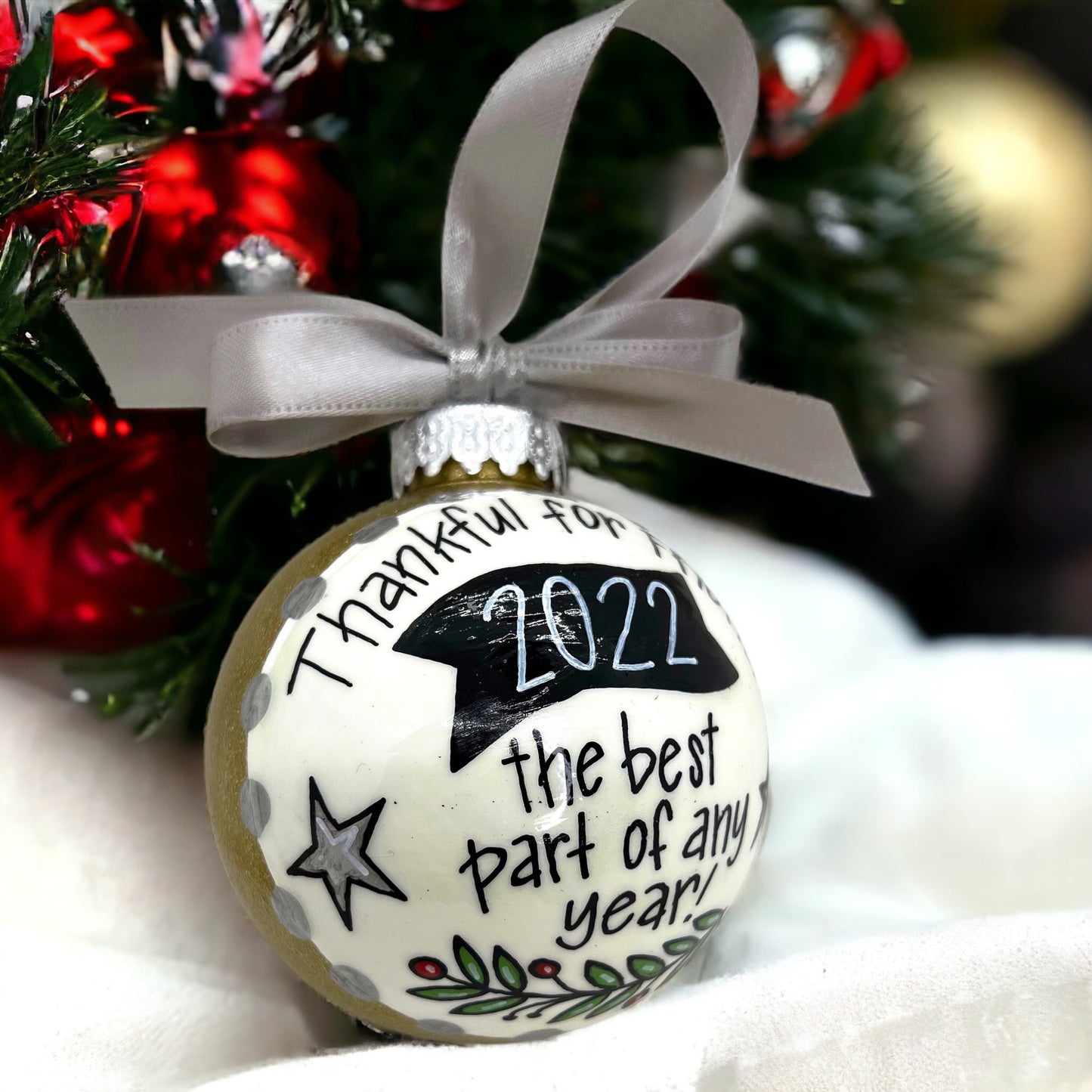 Christmas Ornament: "Thankful for Friends - The Best Part of Any Year!"