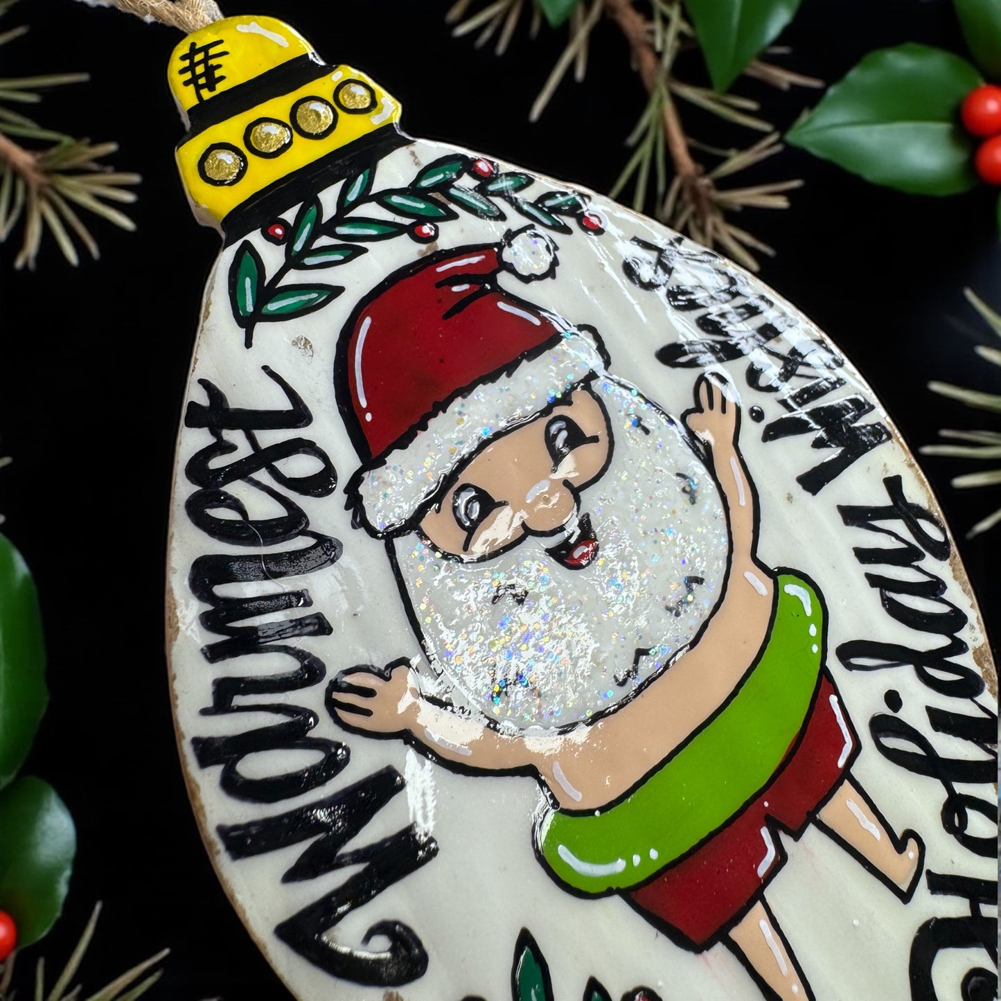 Warmest Holiday Wishes Ornament – Santa’s On Vacation! 🎅🌴