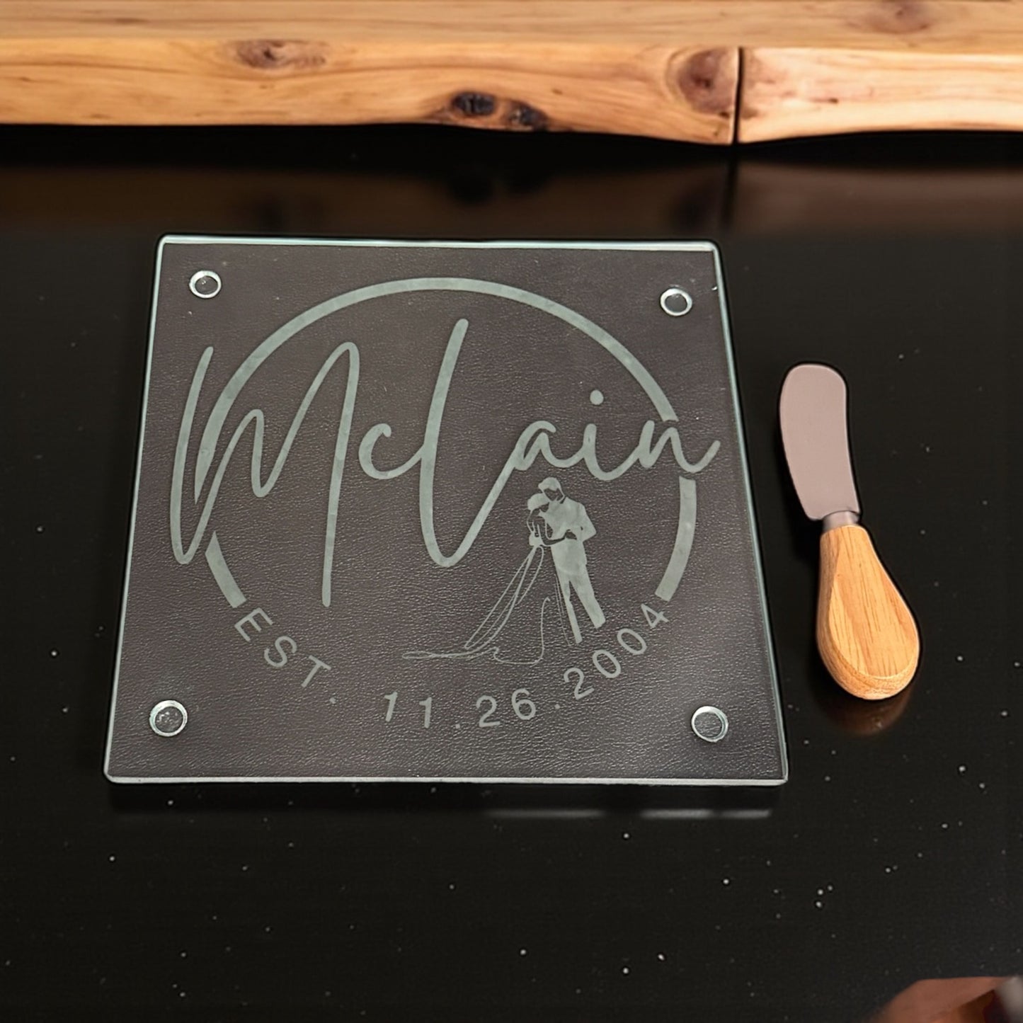 Personalized Glass Cheese Board – A Gift That’s Gouda for Any Occasion! 🧀