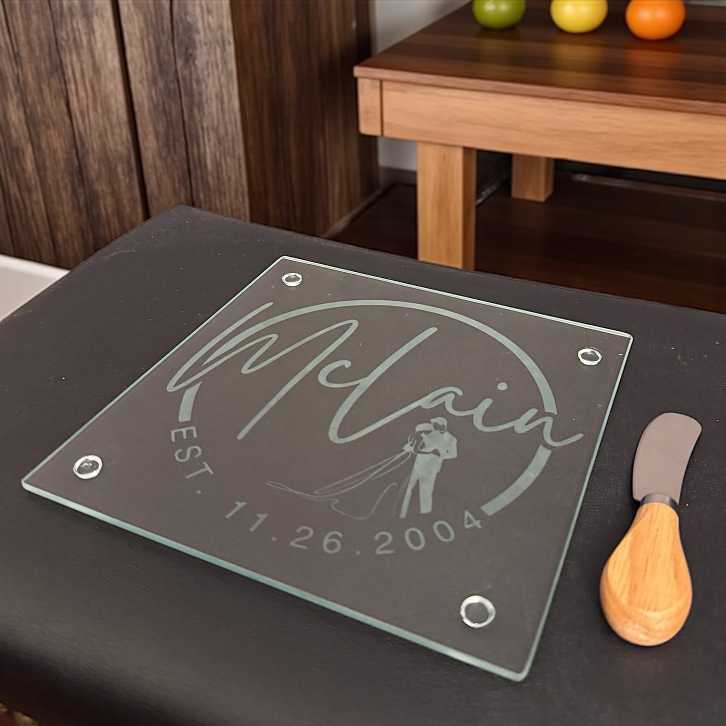 Personalized Glass Cheese Board – A Gift That’s Gouda for Any Occasion! 🧀