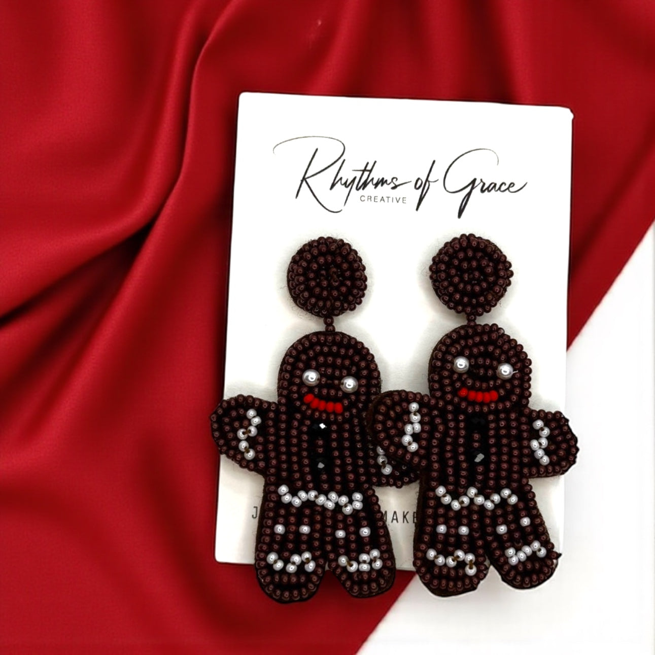 Gingerbread Cheer: Sweet & Festive Beaded Earrings!