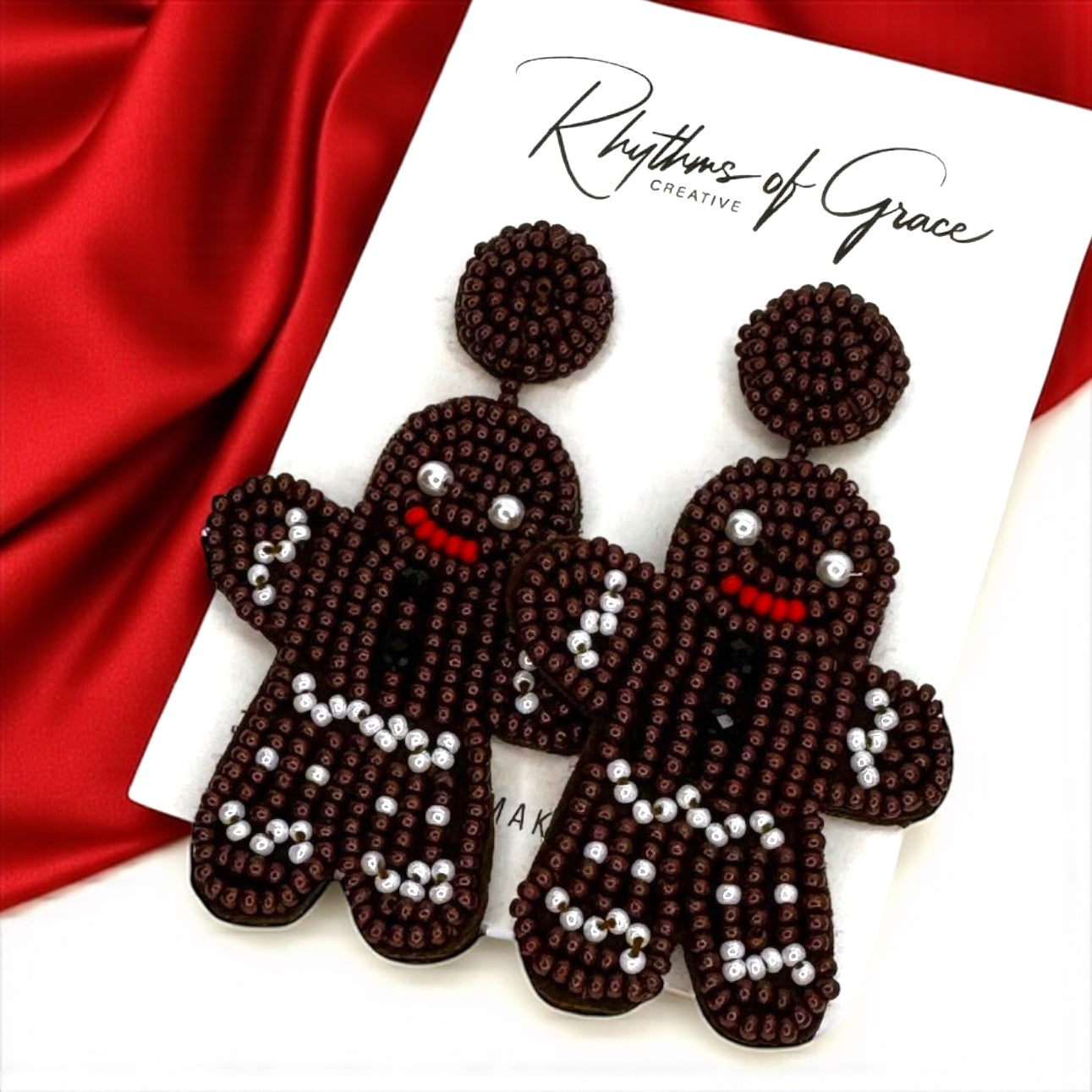 Gingerbread Cheer: Sweet & Festive Beaded Earrings!