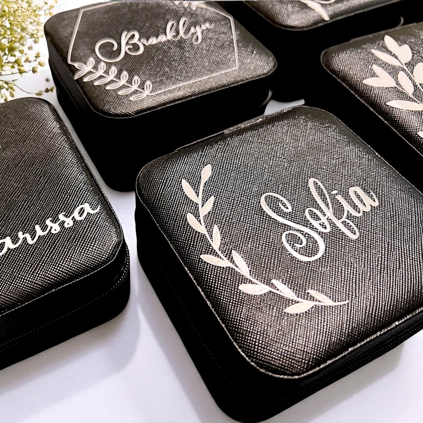 Personalized Travel Jewelry Box – Custom Gift for Bridesmaids, Birthdays & More!
