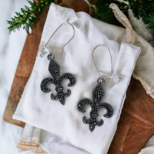 Fleur de lis Earrings - Louisiana Hoops, Handmade Jewelry, Heart of Louisiana, New Orleans Saints, NOLA Earrings, Handmade Earrings - Rhythms of Grace Creative