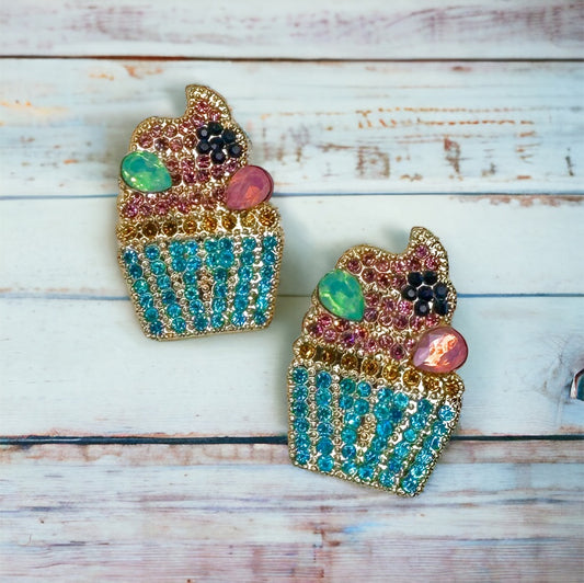 Sweet Treats for Your Ears: Sparkling Cupcake Earrings!