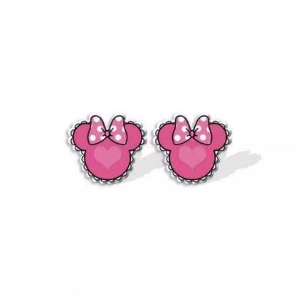 Love in the Air: Whimsical Mickey & Minnie Valentine’s Day Earrings!