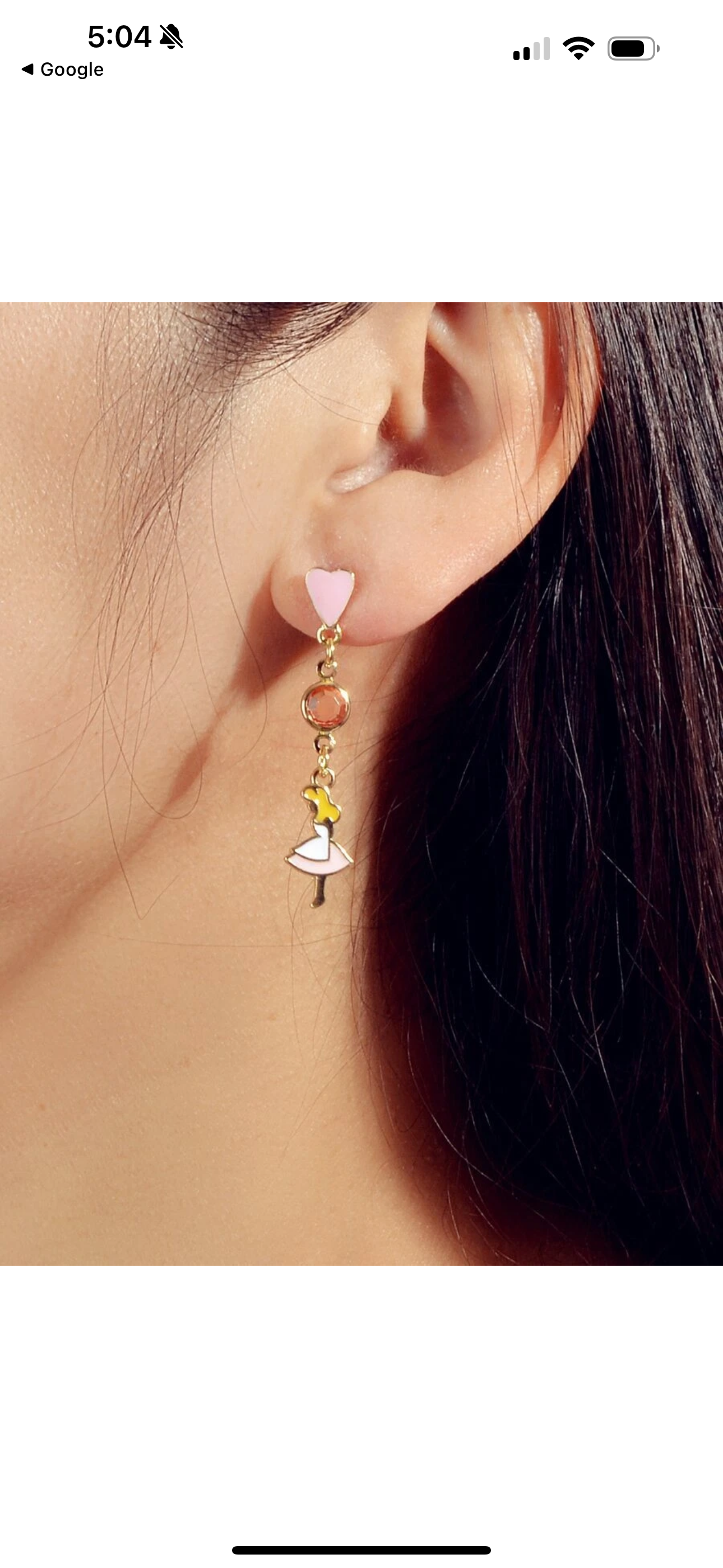 Whimsical Wonderland: Alice in Wonderland Mismatched Earrings ⏰