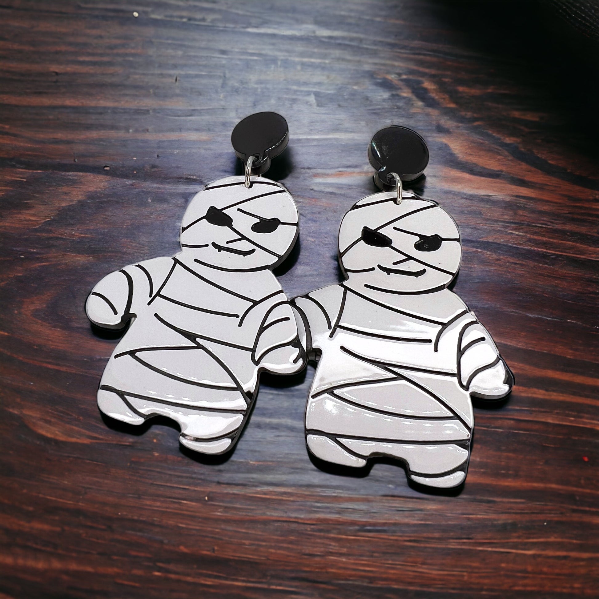 Mummy Earrings - Unwrap the Halloween Fun! - Rhythms of Grace Creative