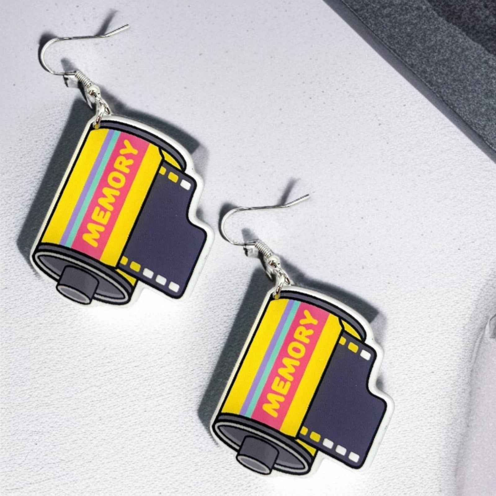 Flashback Fashion: Retro Camera Film Earrings for Your 90s Vibe!