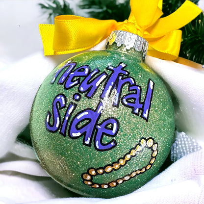 Christmas Ornament: Sidewalk Side vs. Neutral Ground