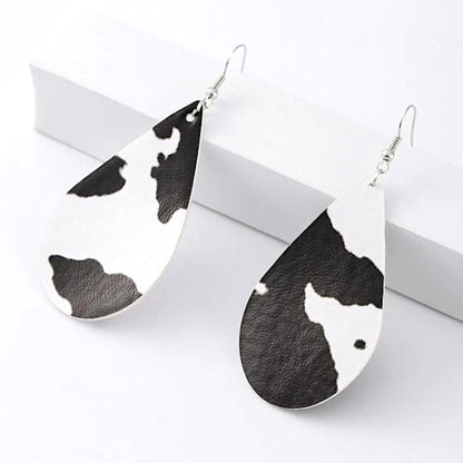 Stylishly Chic Cow Print Teardrop Earrings – Perfect for Everyday