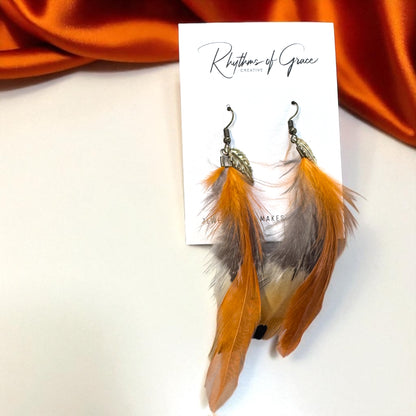 Feather Dangle Earrings – Boho Chic in Every Color! 🪶