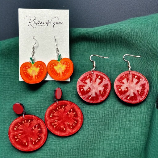 Tomato-tally Charming Earrings: Add Some Flavor to Your Style! 🍅