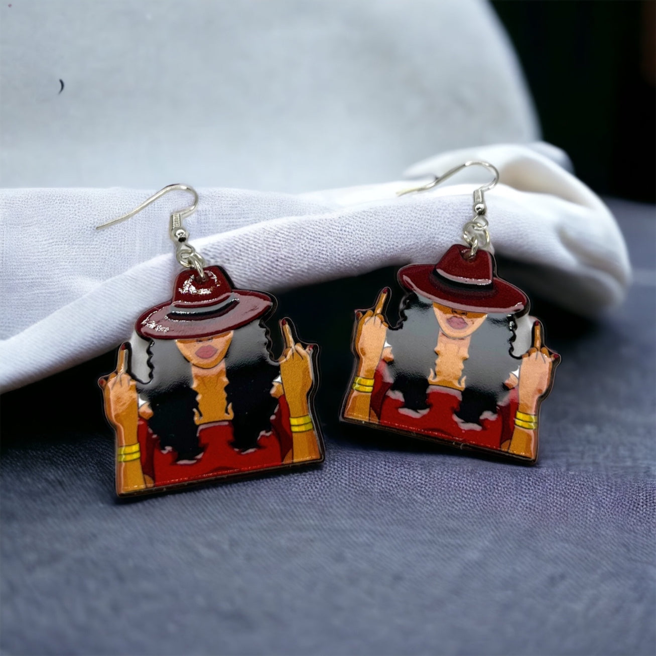 Sassy Queen Earrings - Unleash Your Inner Goddess! 🌟 - Rhythms of Grace Creative