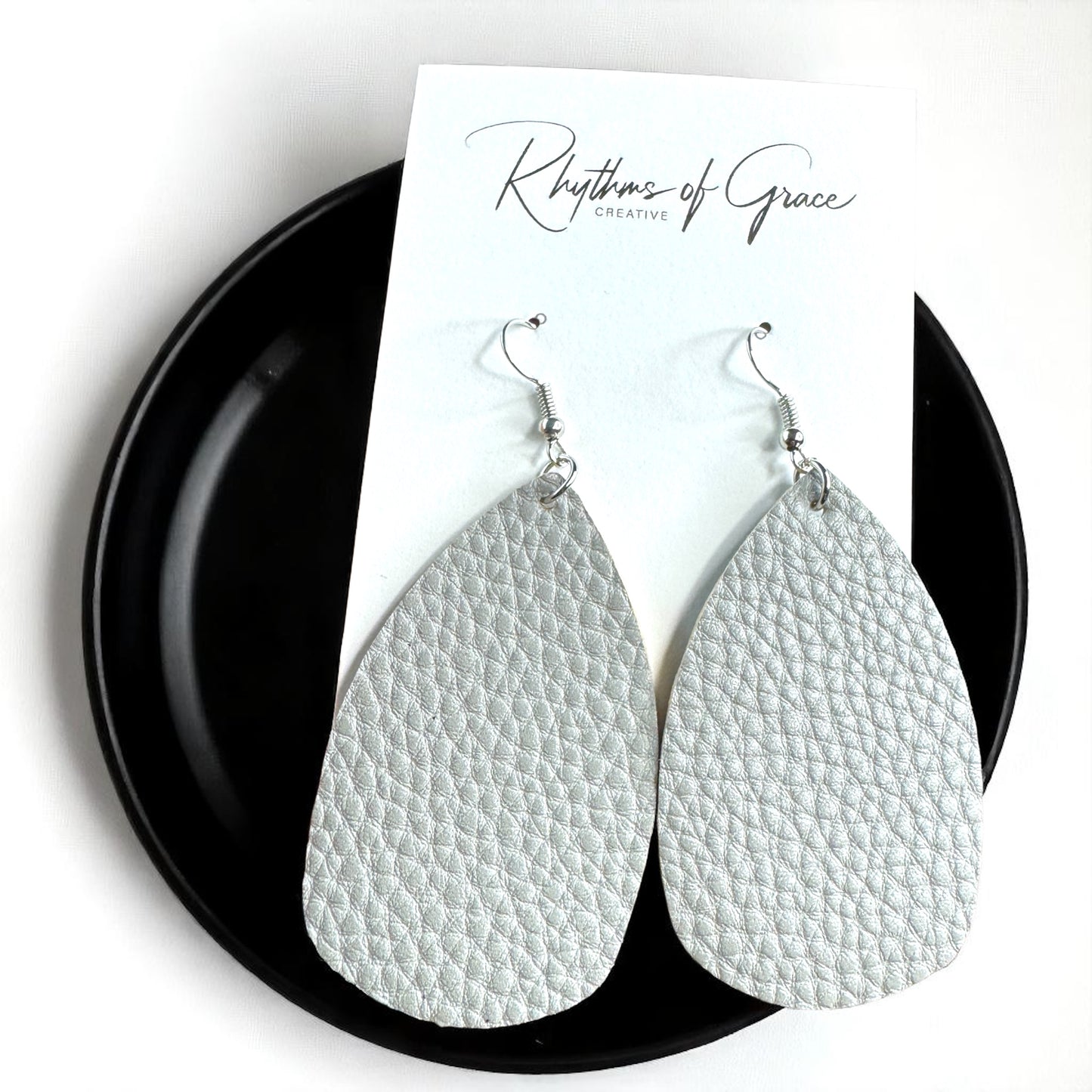 Teardrop Dream Earrings: Colorful Faux Leather Dangles for Every Occasion!